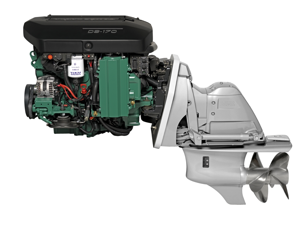 Двигатель D3-200I VOLVO PENTA